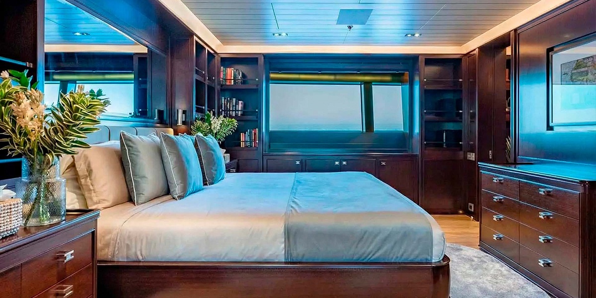 Аренда мега яхты Picchiotti - Galileo на Пхукете